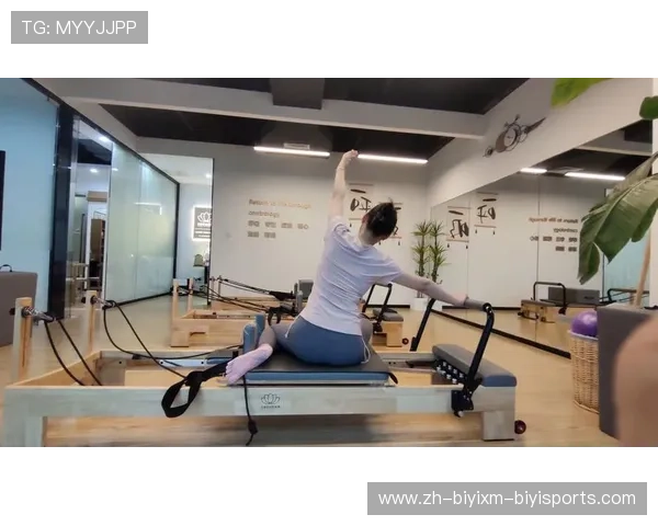 高效腹肌训练器械精选助你打造核心力量 高效腹肌训练器械精选助你打造核心力量